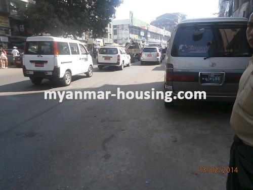 Myanmar real estate - for sale property - No.2423 - Good area for sale in Kamaryut! - View of the road.