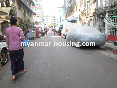 Myanmar real estate - for sale property - No.2513 - Nice an apartment for sale in Lanmadaw! - View of the road.