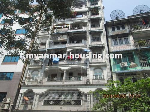 Myanmar real estate - for sale property - No.2525 - Located close to Ka Ya Wate park good apartment for sale! - View of the building.