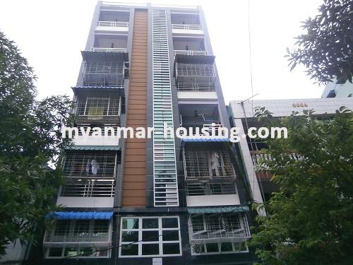 缅甸房地产 - 出售物件 - No.2712 - Nice apartment available in Kyee Myin Daing! - Front view of the building.