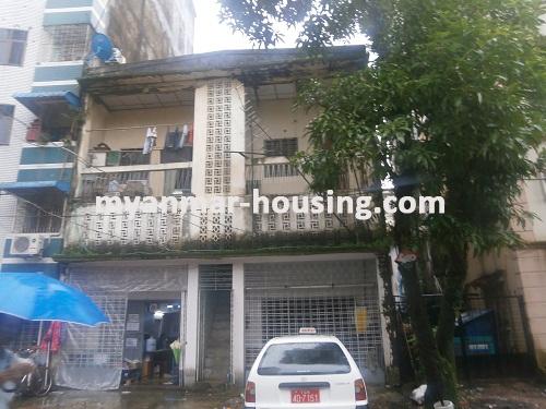 ミャンマー不動産 - 売り物件 - No.2729 - Hong kong type apartment available in Mingalar Taung Nyunt! - Front view of the house.