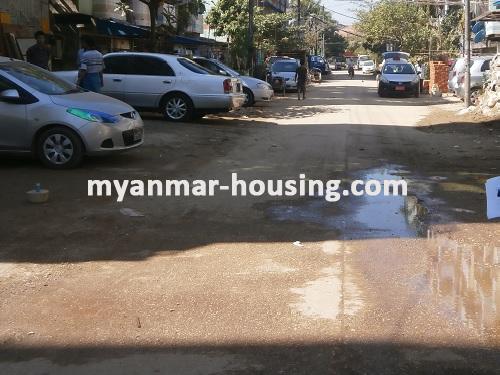 Myanmar real estate - for sale property - No.894 - Apartment now for sale in Myittar Nyunt ! - View of the street.