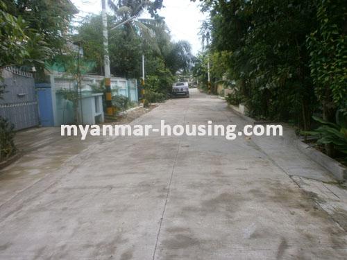 缅甸房地产 - 出售物件 - No.934 - Very good landed house in popular area, Ba Yint Naung Yeik Thar (4) Lane. - view of the street.